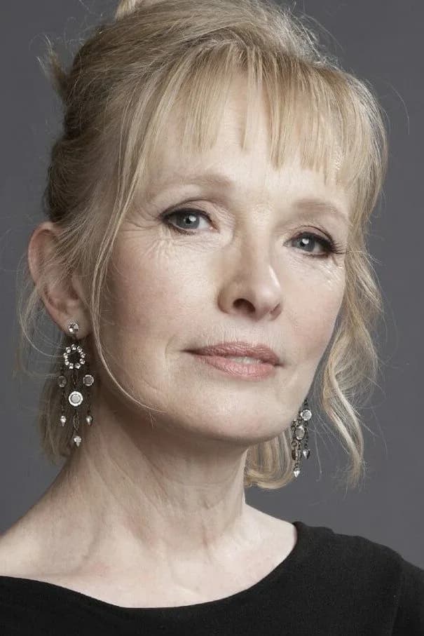 Lindsay Duncan photo
