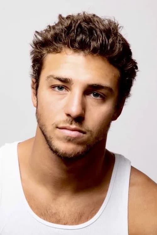 صورة Tanner Zagarino