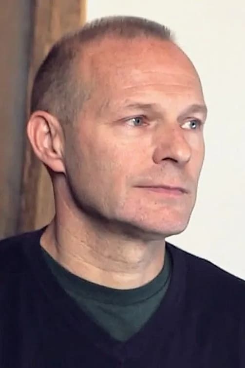 Giles Nuttgensの写真