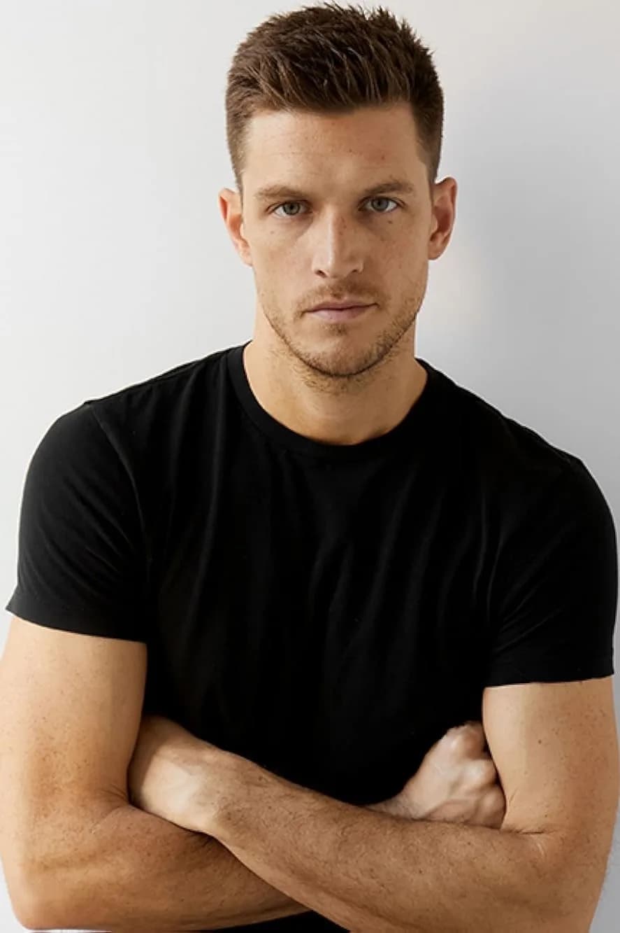 Logan Macrae photo