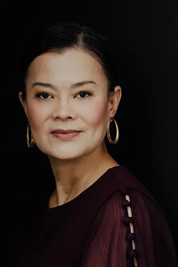 Elizabeth Moy photo