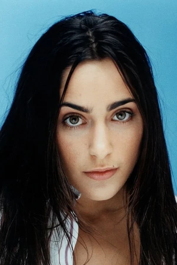 Summer Phoenix photo