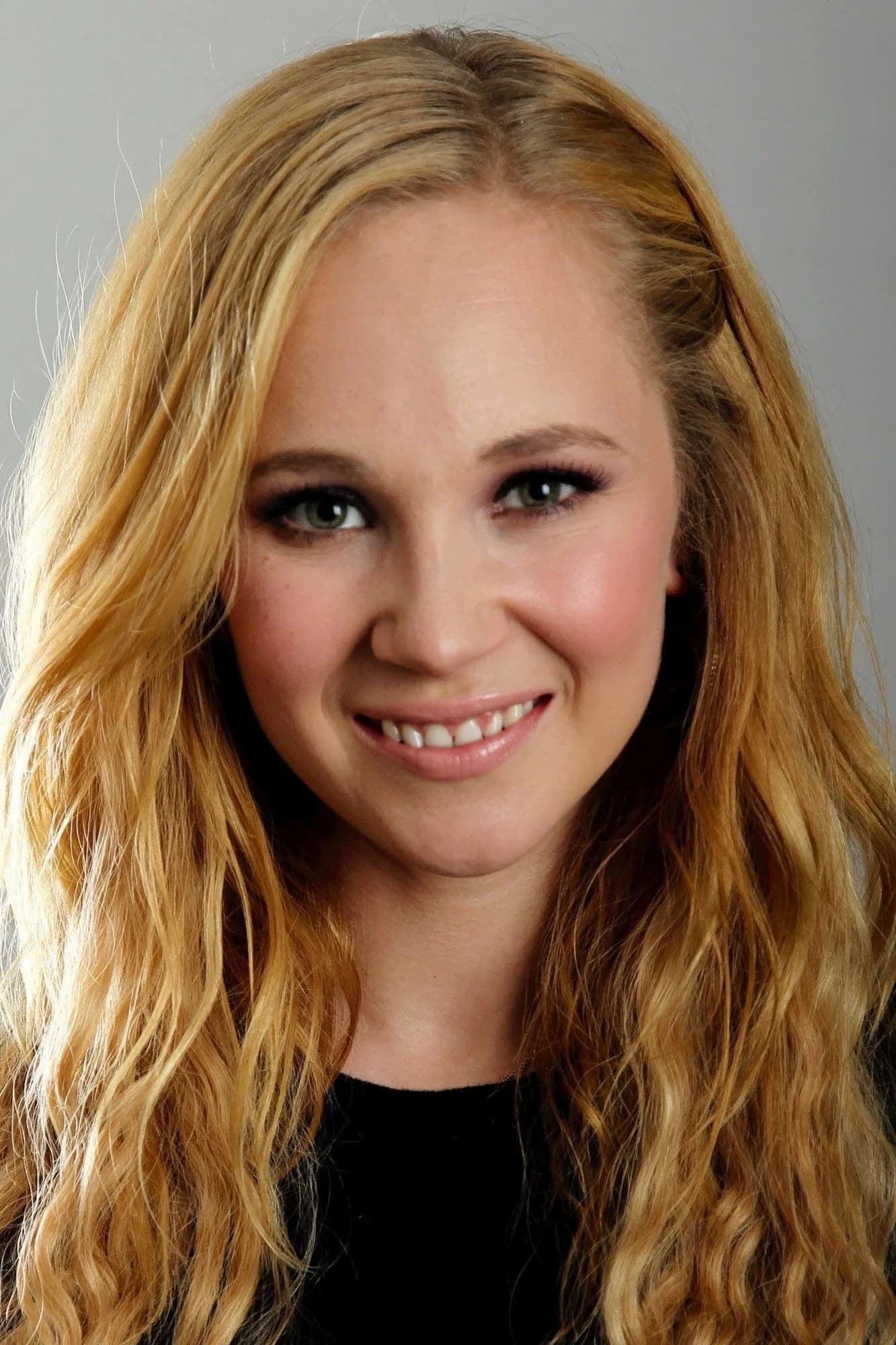 Juno Temple 사진