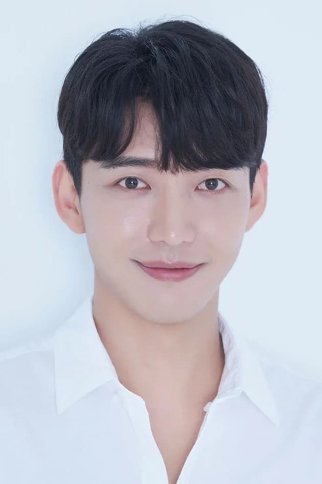 장영현 사진