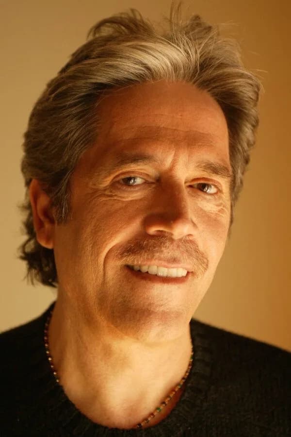 Mario Kassar की तस्वीर