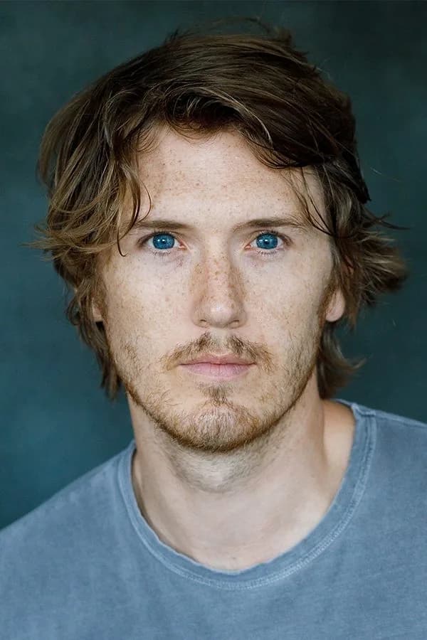 Spencer Treat Clark 사진