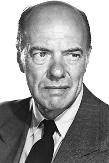 Russell Collins 사진