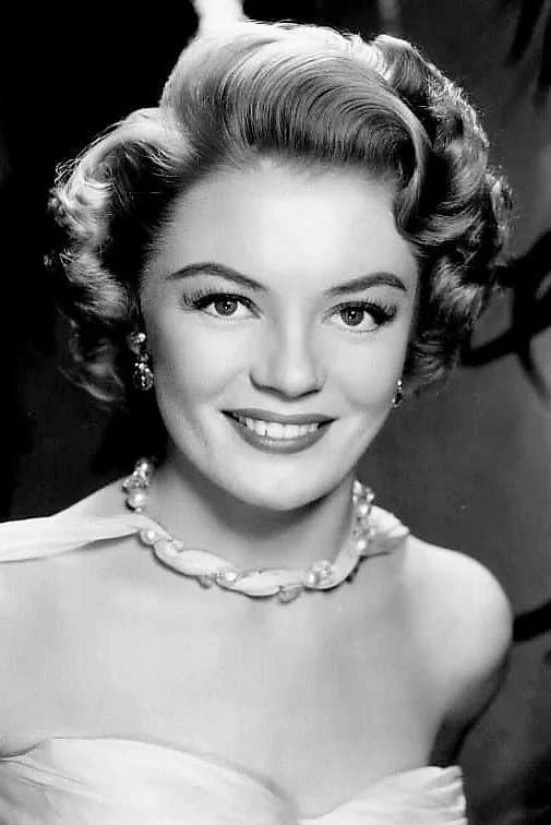 Foto von Sheree North