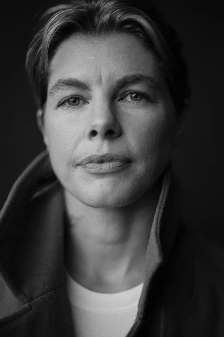 Lou Jurgens fotoğrafı