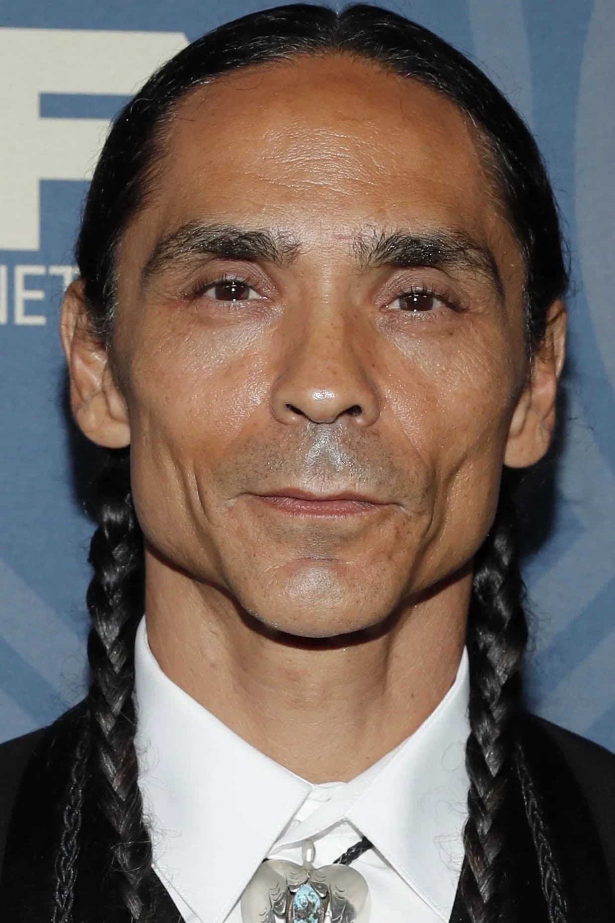 Foto von Zahn McClarnon