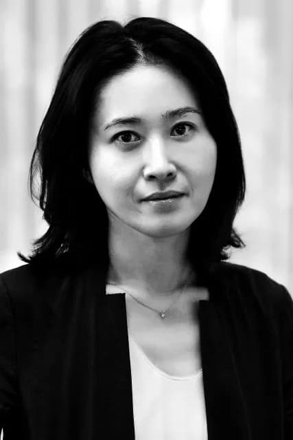 Cho Sang-kyung fotoğrafı