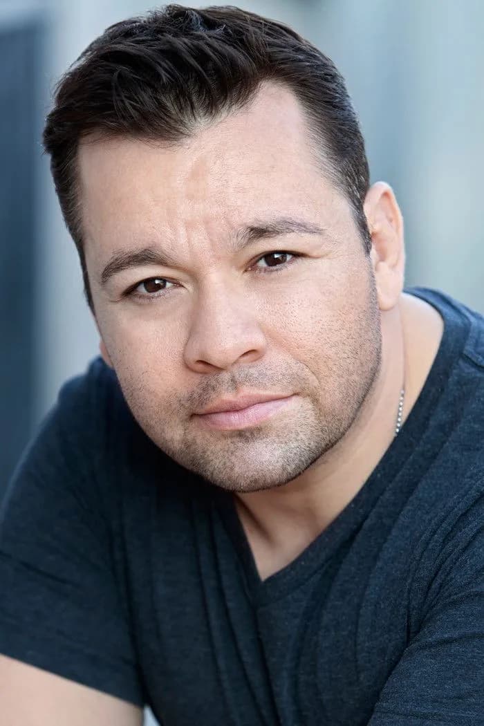 Eddie Diaz 사진
