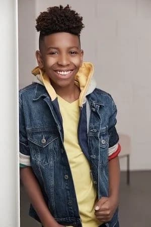 Jaeden White photo