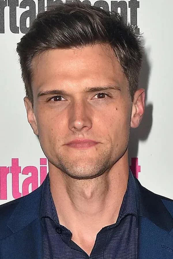 Hartley Sawyer fotoğrafı