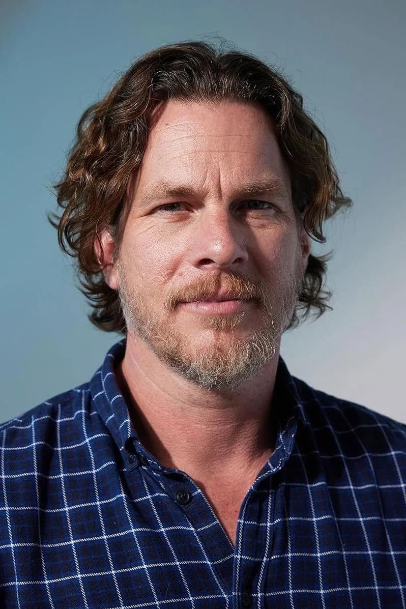 Jonathan Nolan photo