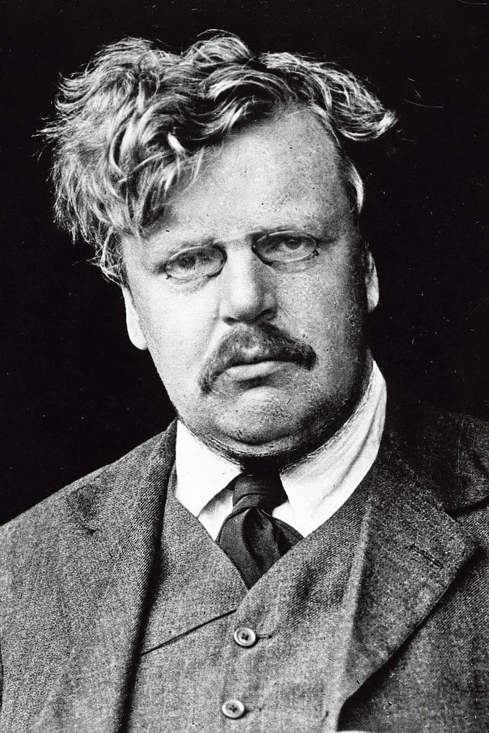 Gilbert Keith Chesterton photo