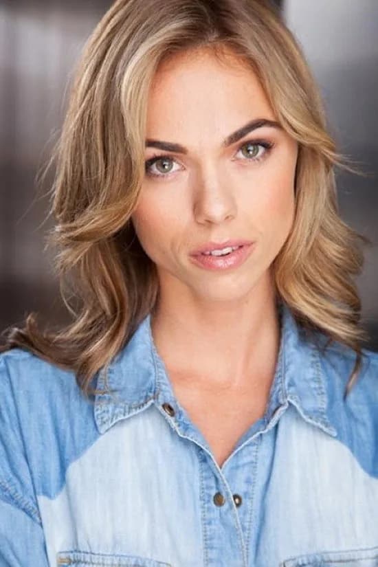 Ashley McCarthy की तस्वीर