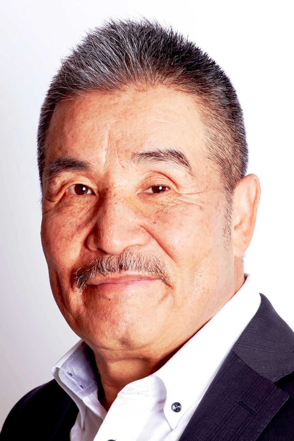 Katsuhisa Houki 사진