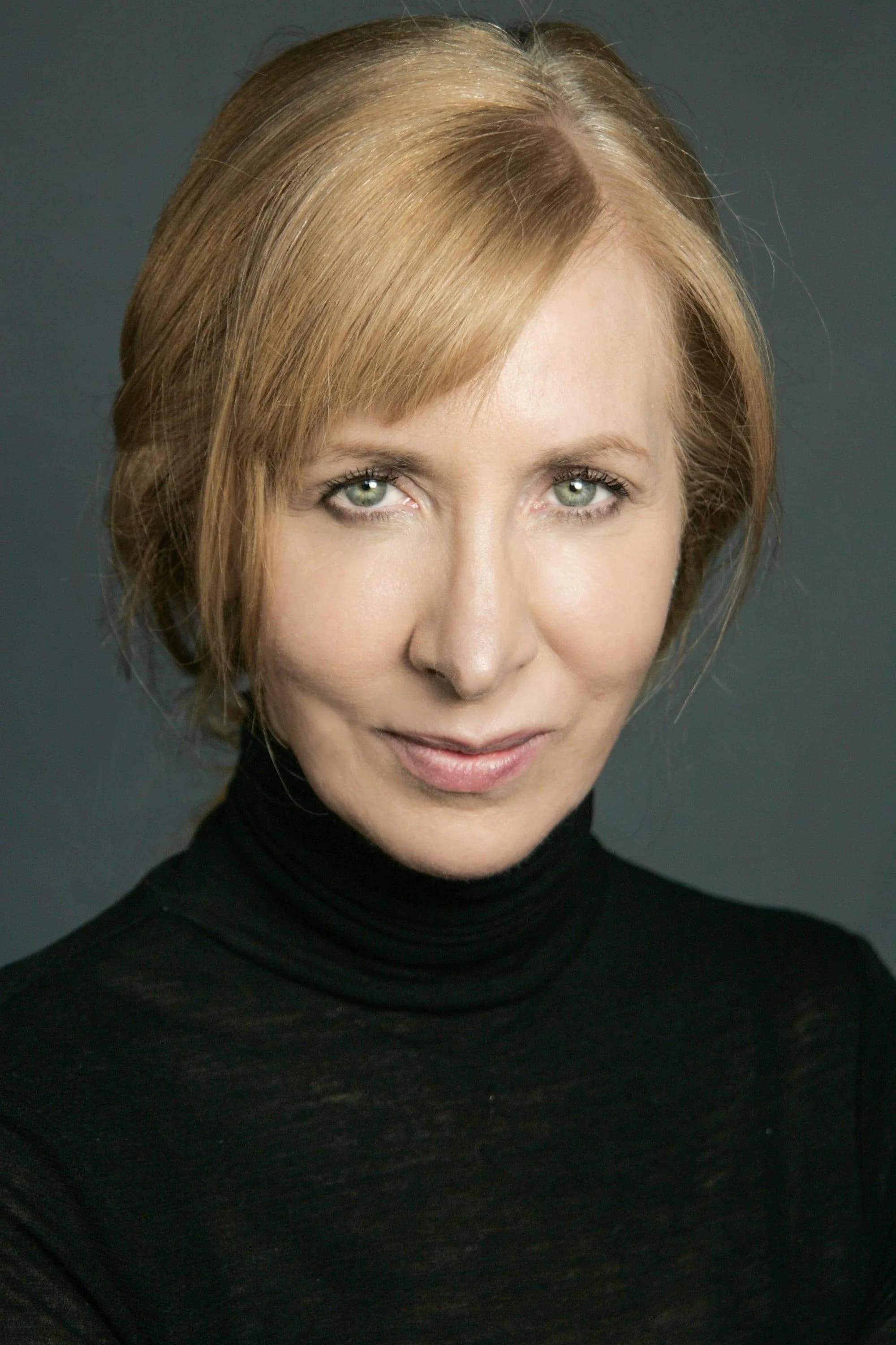 Elizabeth Moynihan की तस्वीर