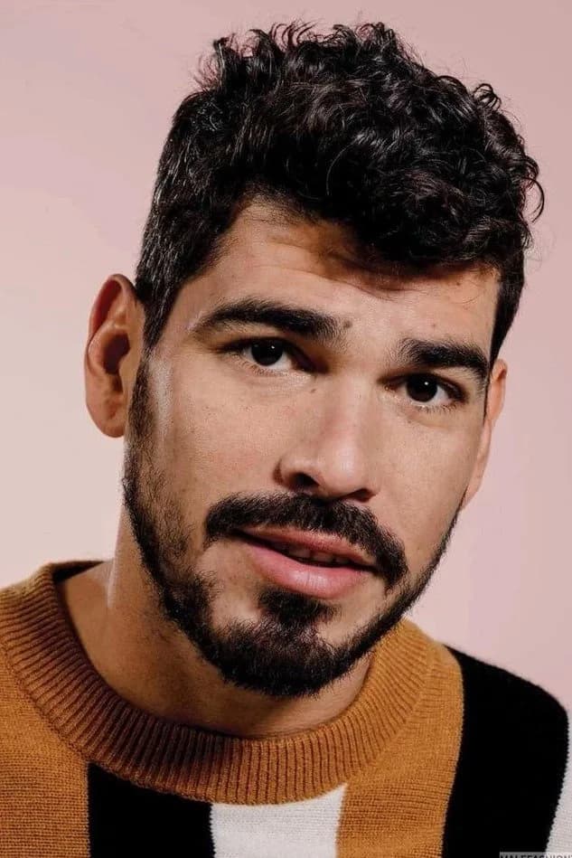 Raúl Castillo photo