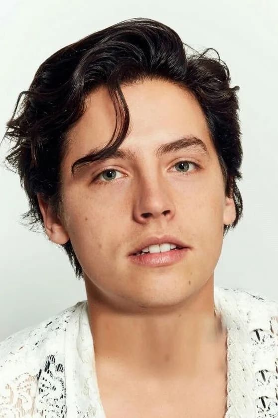 Фото: Cole Sprouse
