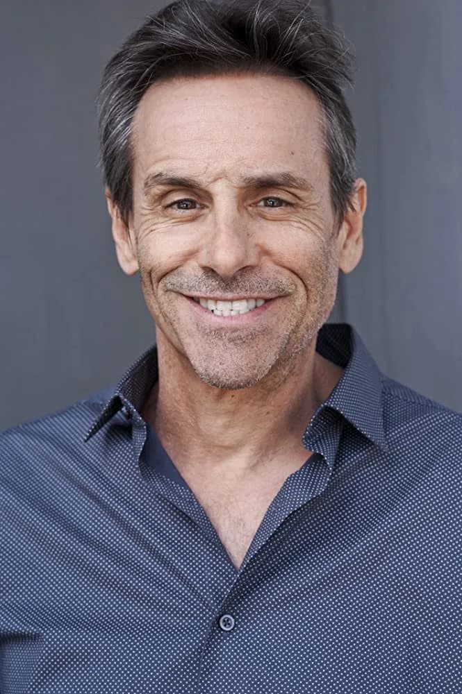 صورة Larry Romano
