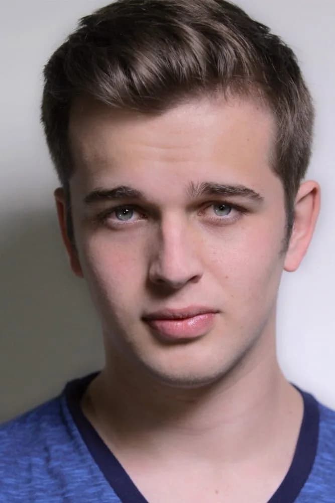 Slade Pearce की तस्वीर