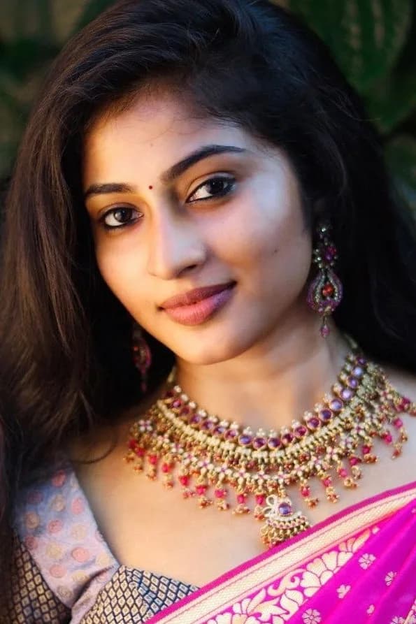 Vaishnavi Arulmozhi photo