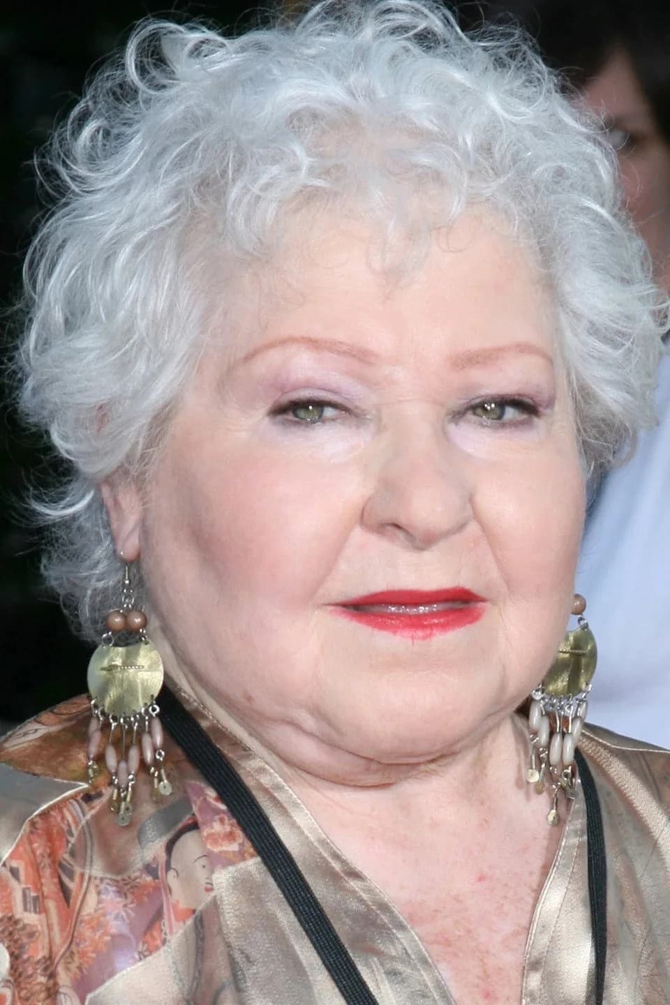 Estelle Harris fotoğrafı