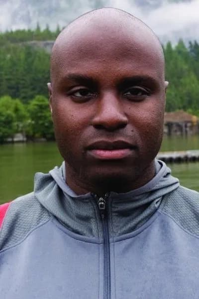 Olatunde Osunsanmi photo