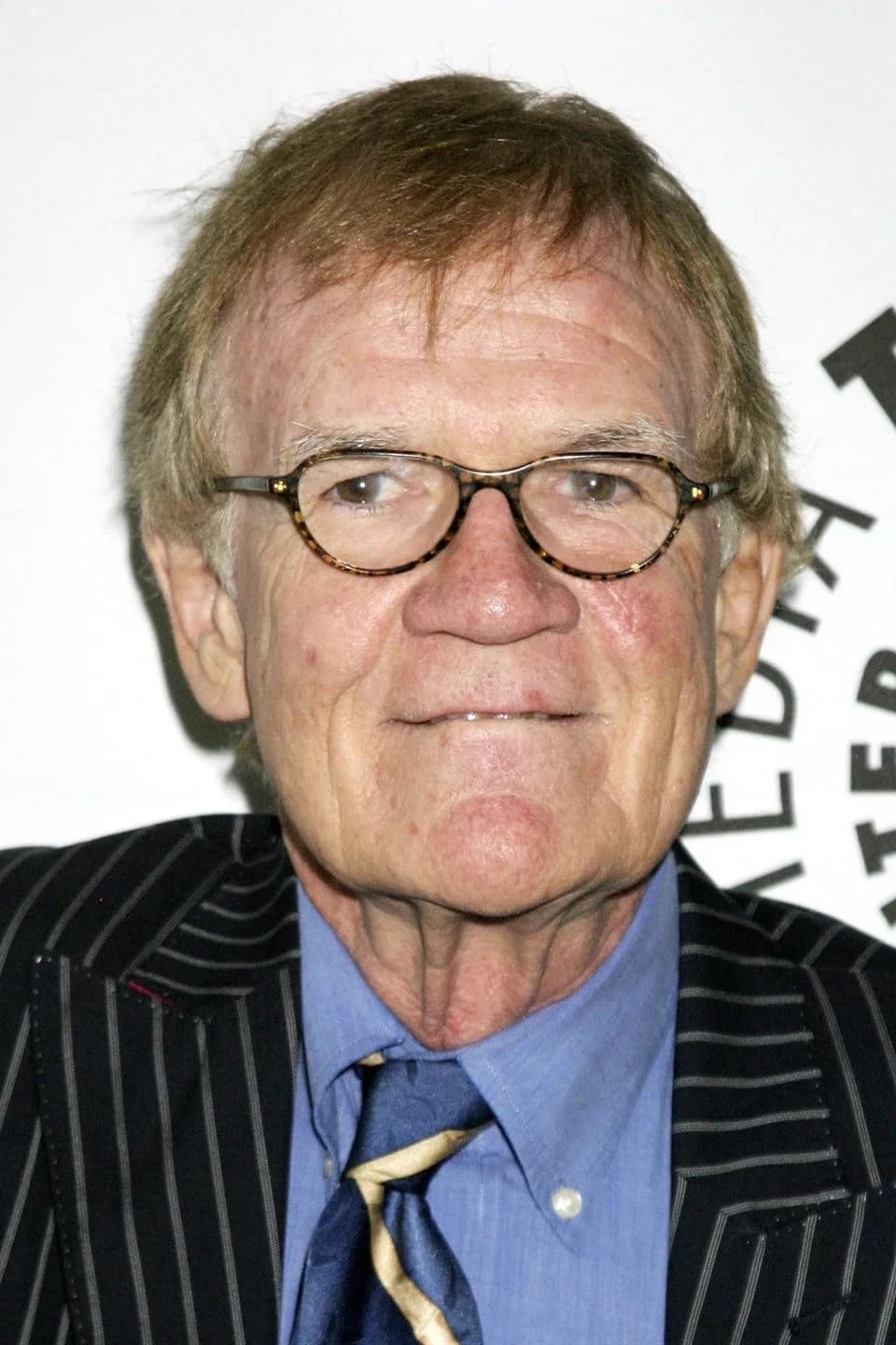 Jack Riley的照片