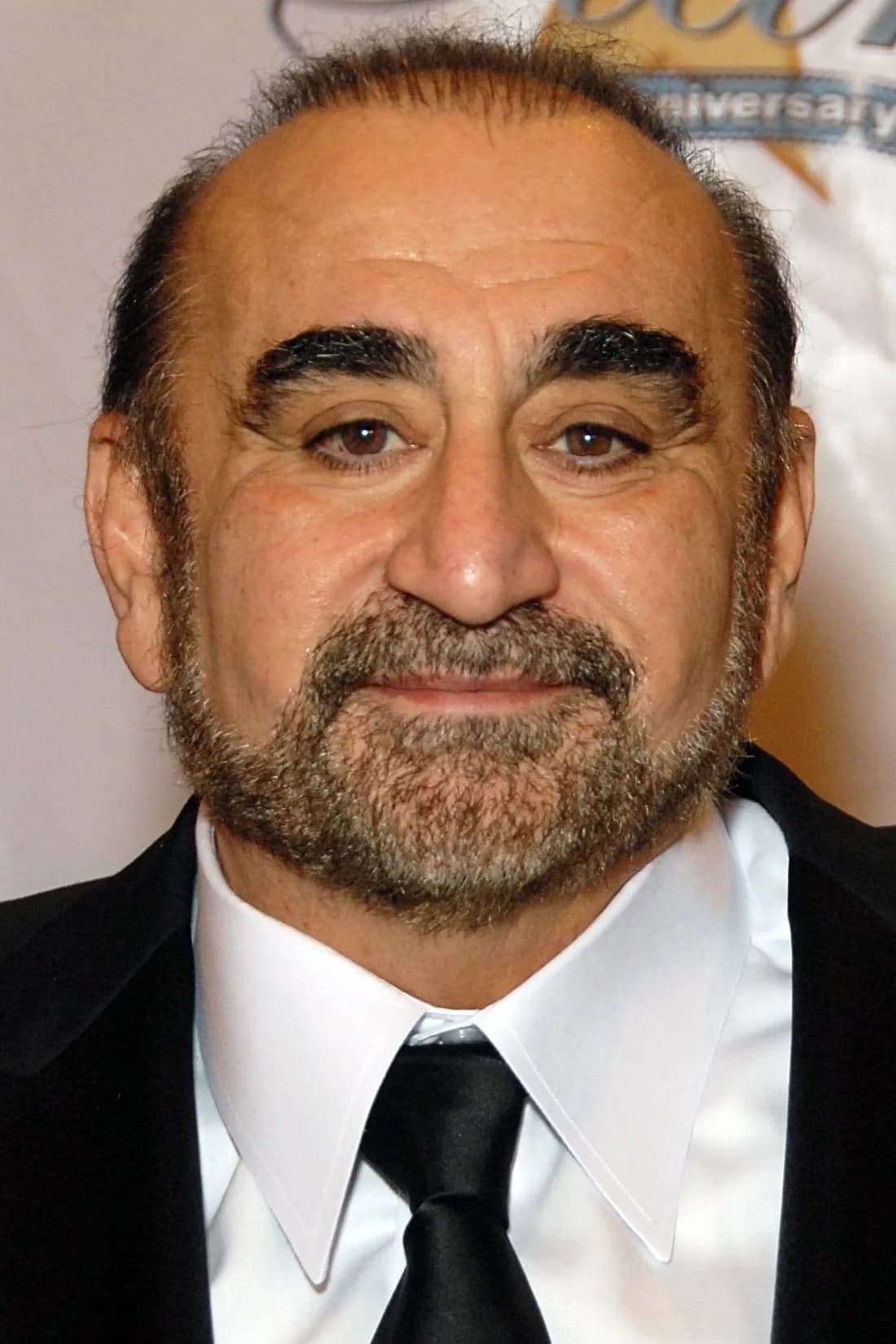 Ken Davitian 사진