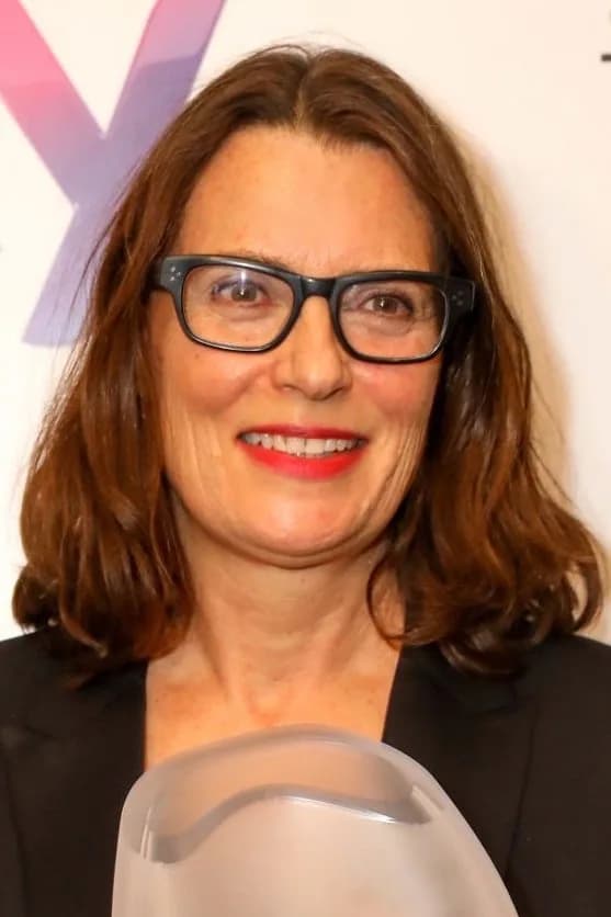 Hettie Macdonald photo