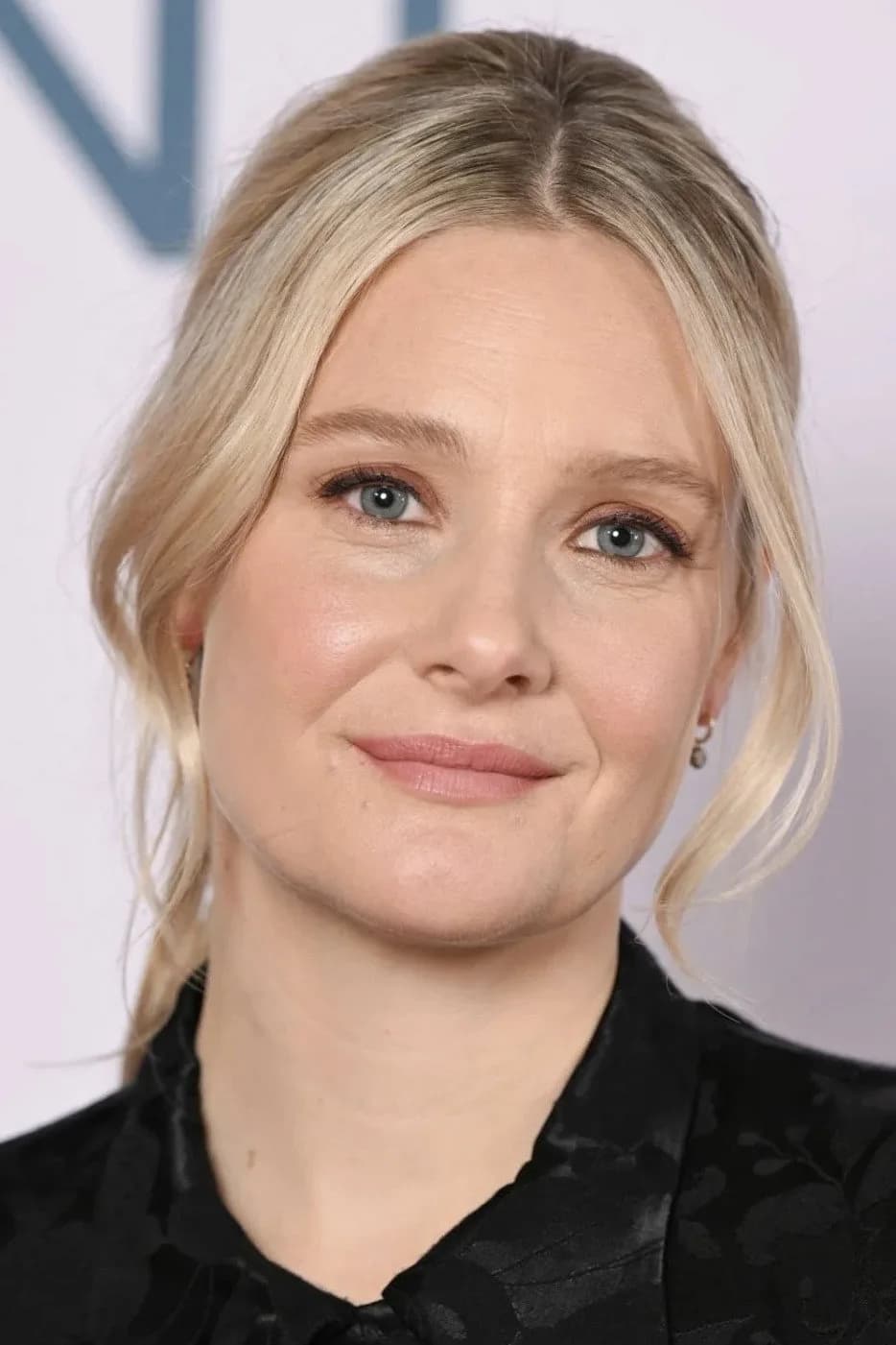 Foto di Romola Garai