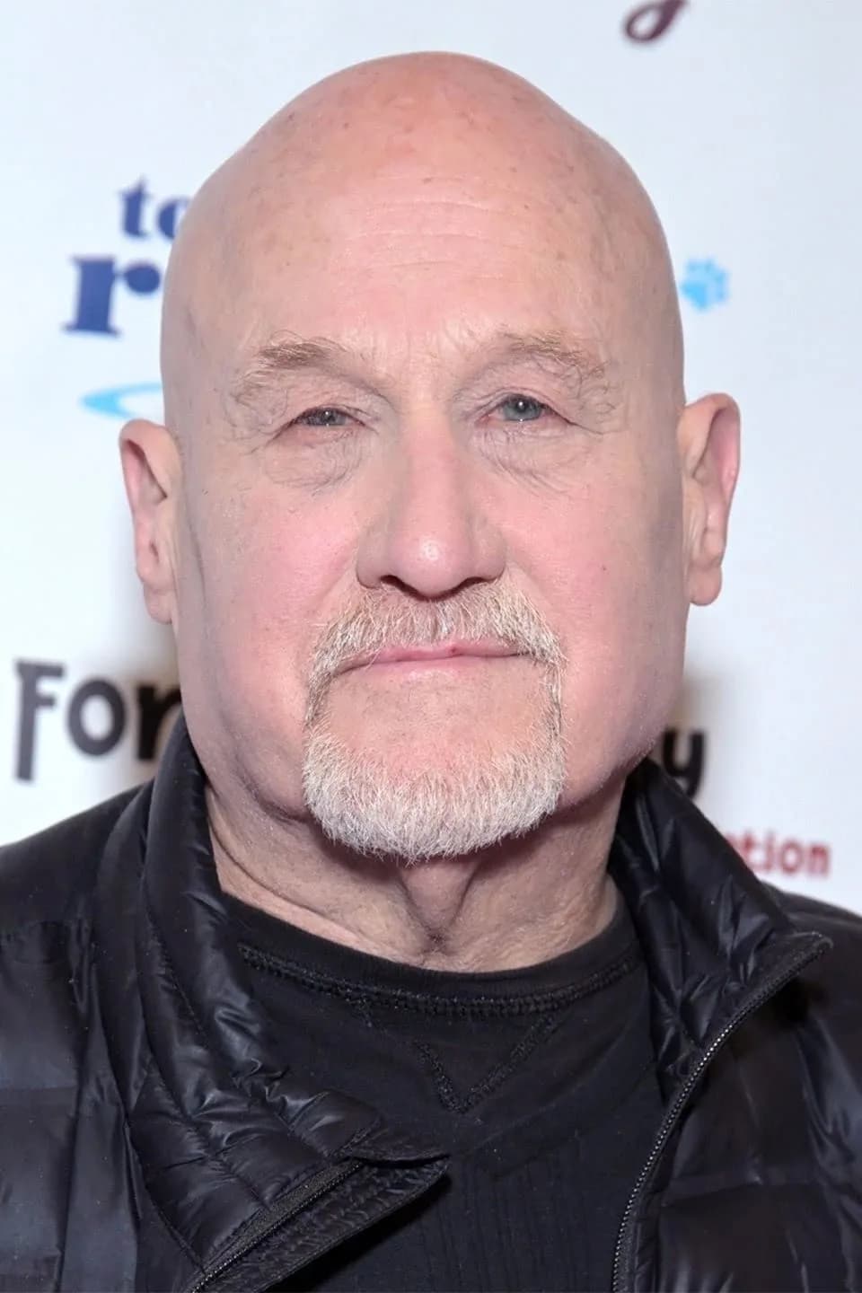 Mark Jones 사진
