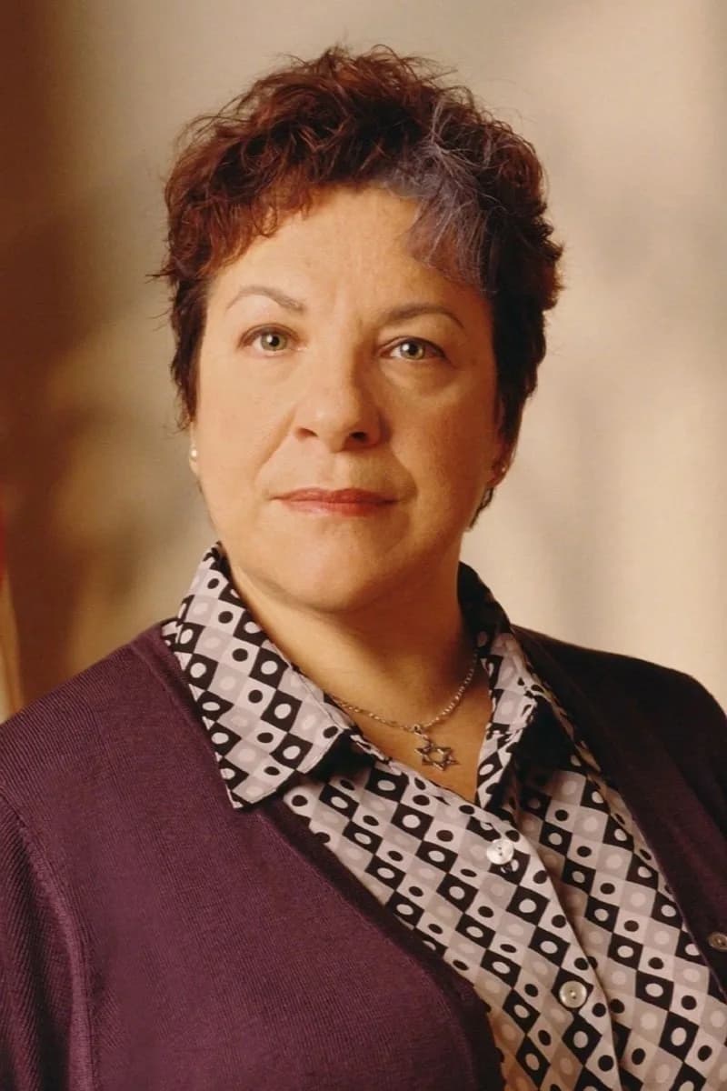 Camille Saviola 사진