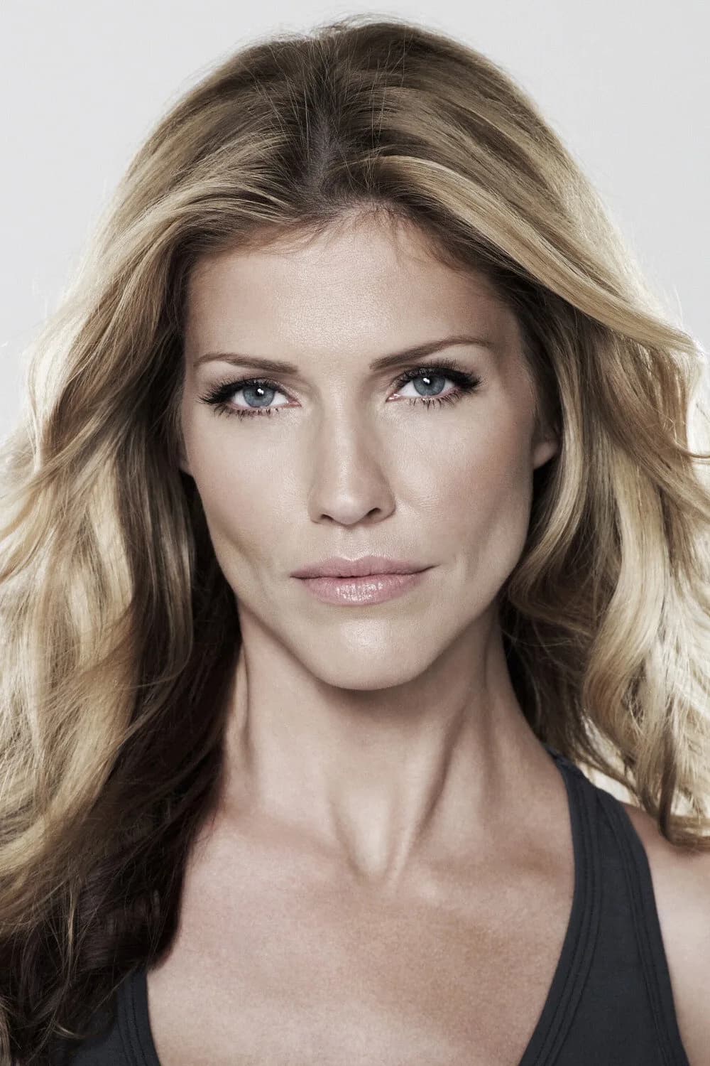 Tricia Helfer 사진