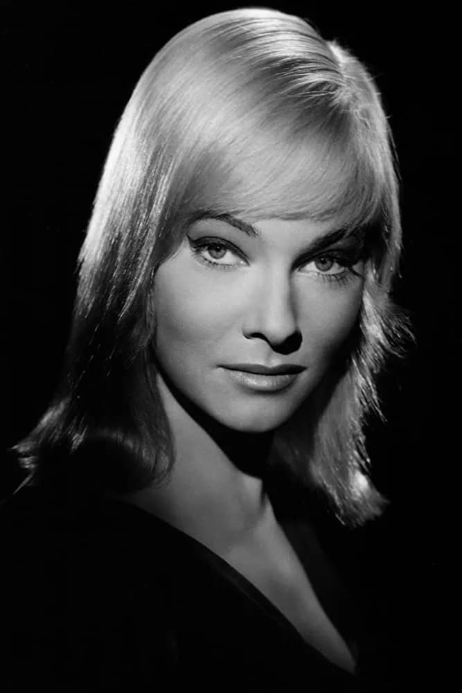 صورة May Britt