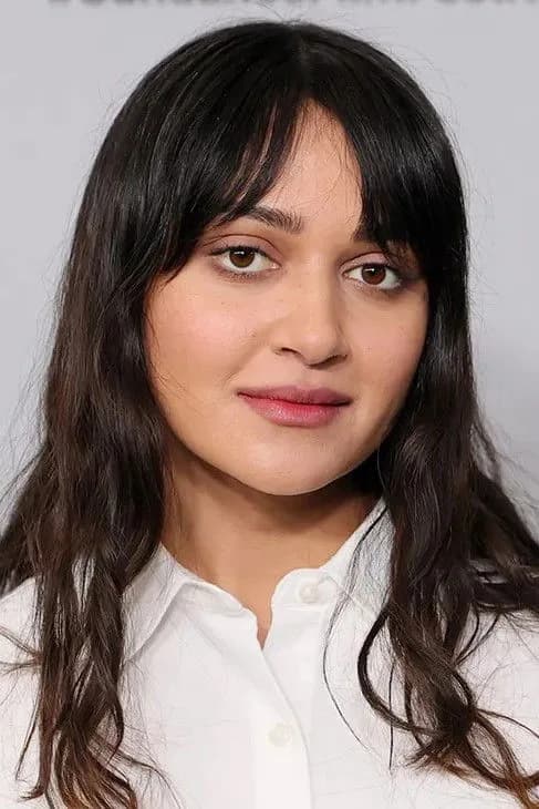 صورة Ariela Barer