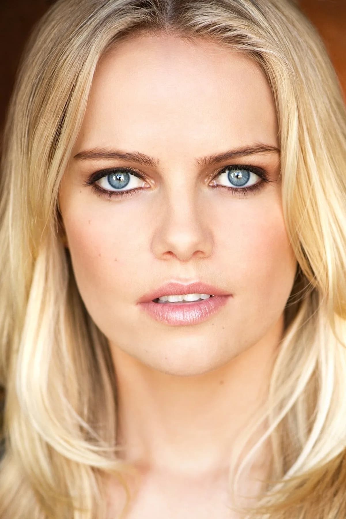 Mircea Monroe fotoğrafı