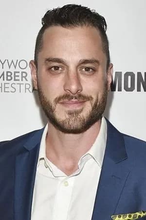 Kyle Clements 사진