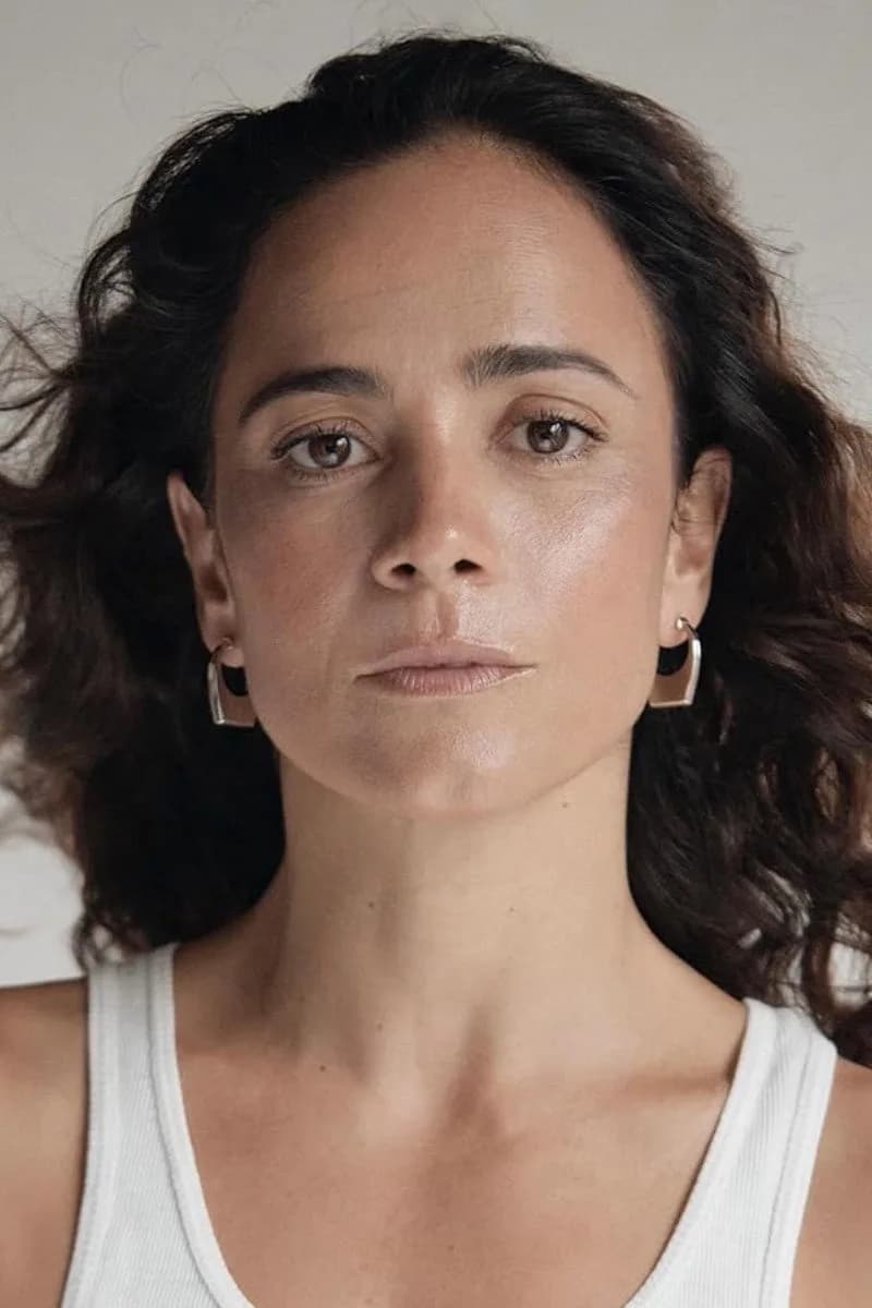 Foto di Alice Braga