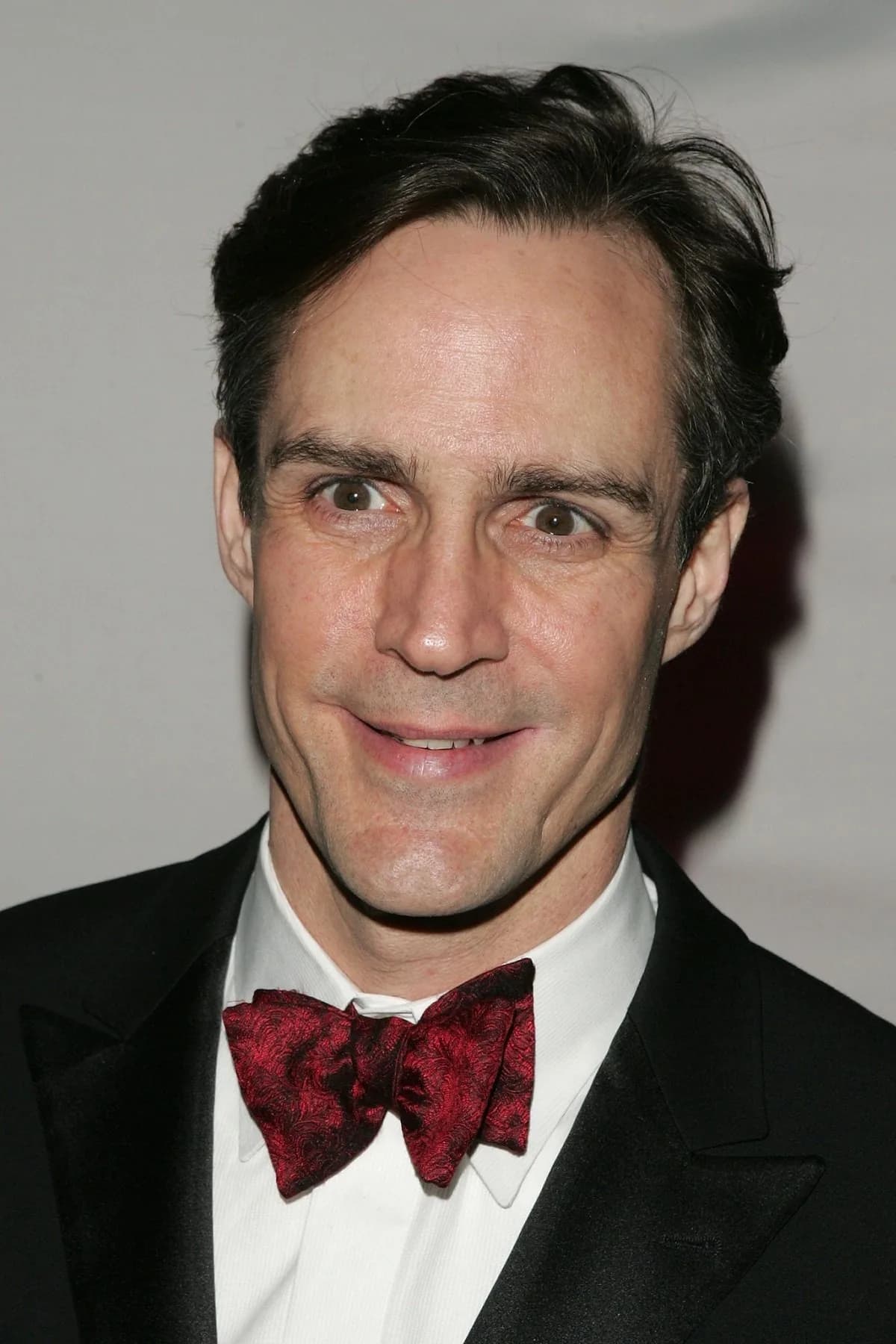 Howard McGillin fotoğrafı