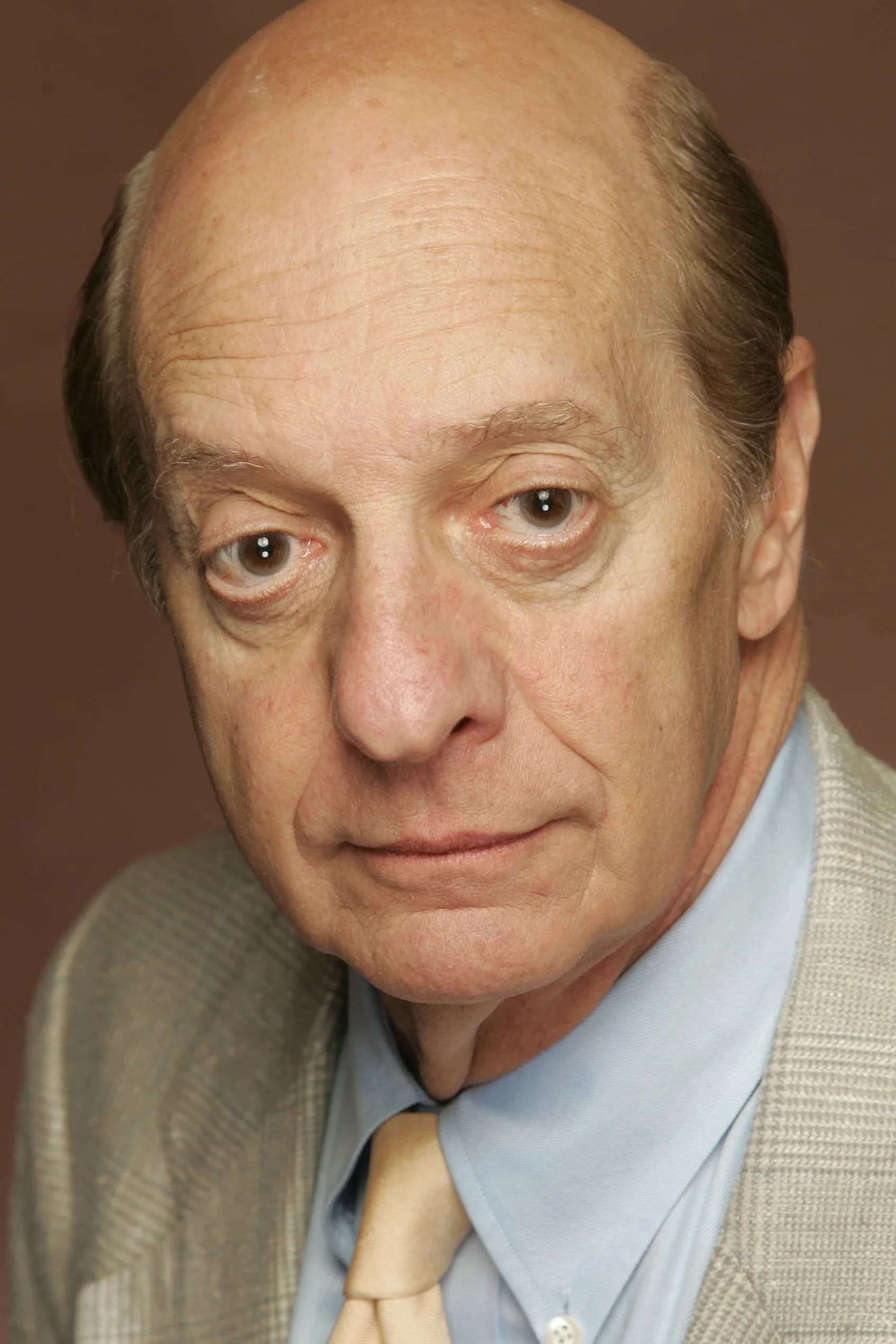Basil Hoffman की तस्वीर