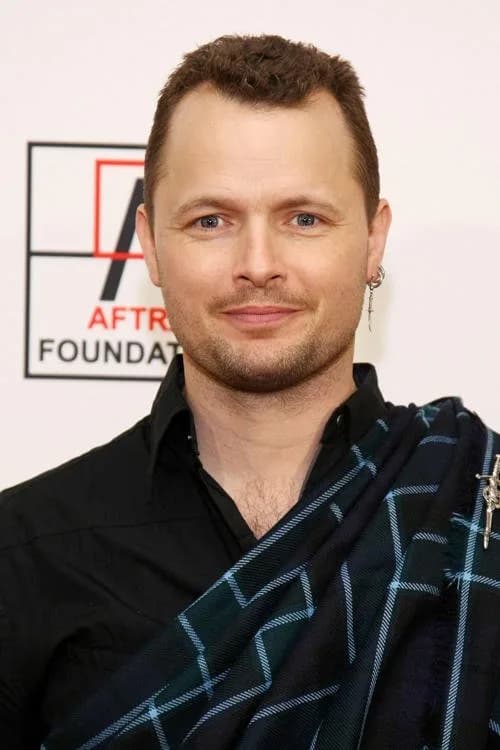 Holter Graham photo