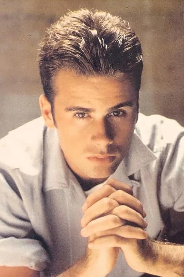 Jamie Walters 사진