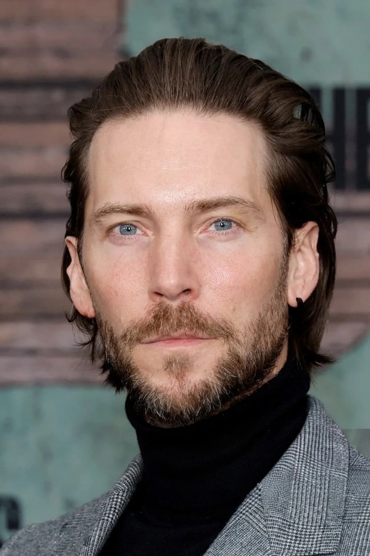 Troy Baker 사진