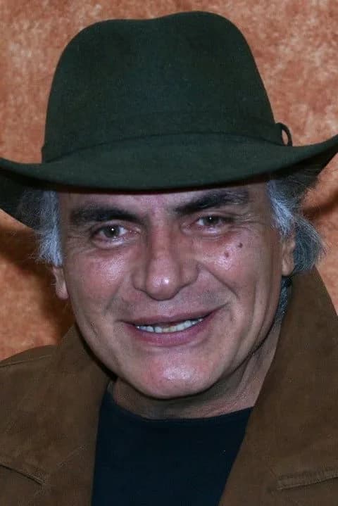 Salvador Pineda photo