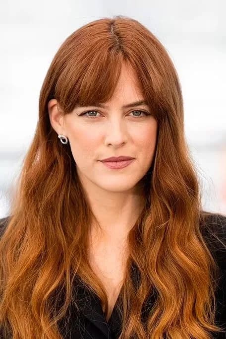 Riley Keough की तस्वीर
