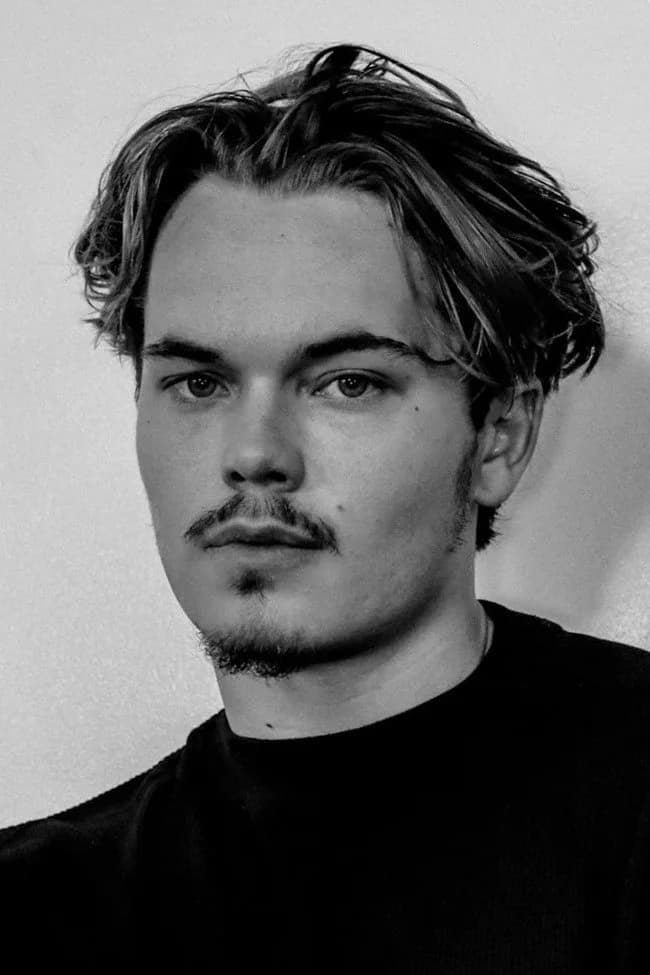 Mason Cotton fotoğrafı